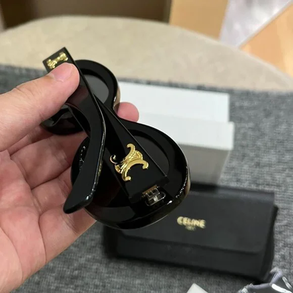 Celine Triomphe Oval Black Sunglasses - Picture 6 of 6